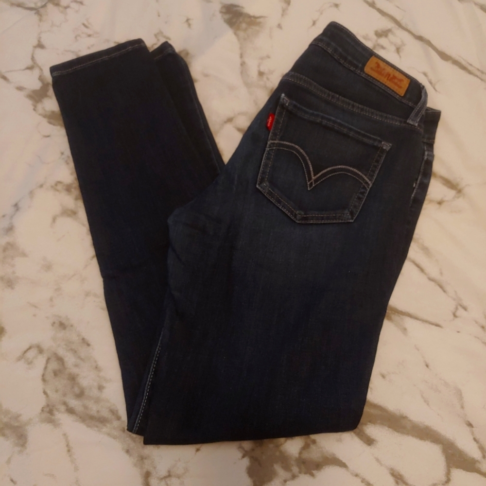 💘Levi 535 legging dark wash skinny jeans 5
